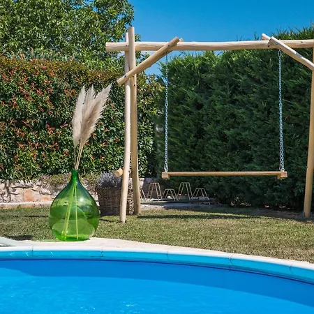 Rustic Nonni With Outdoor Pool In Visnjan Prhati